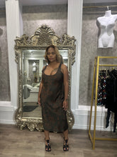 Load image into Gallery viewer, Printed Slip Midi Dress
